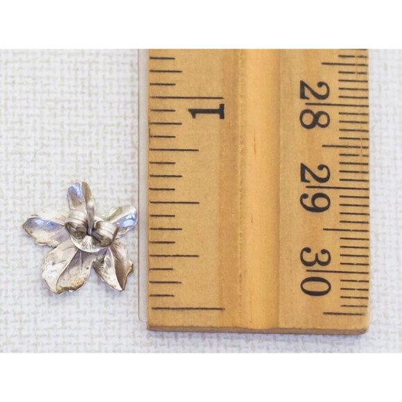 Vintage Sterling Silver Leafy Flowers Stud Earrings - A15 - Picture 3 of 3